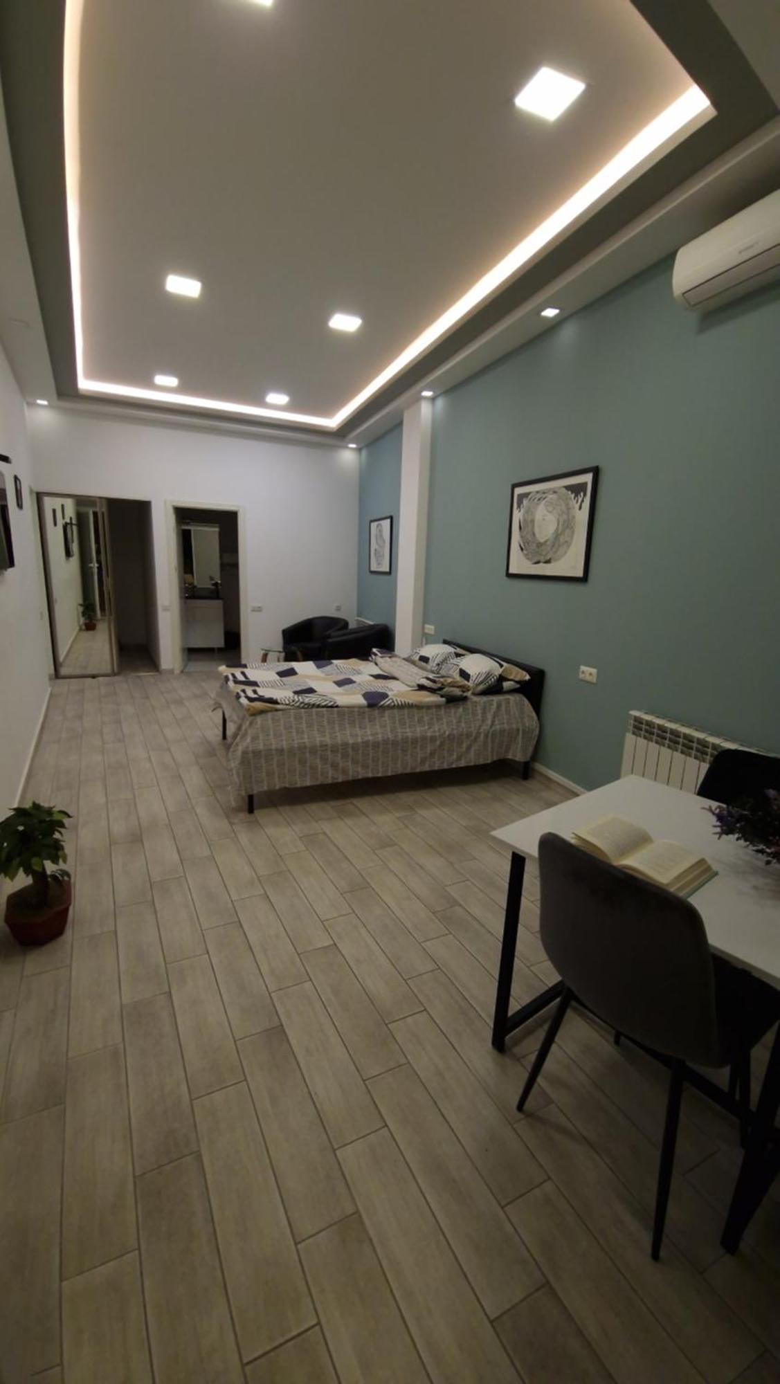 Puzzle Space Hostel Jerevan Buitenkant foto