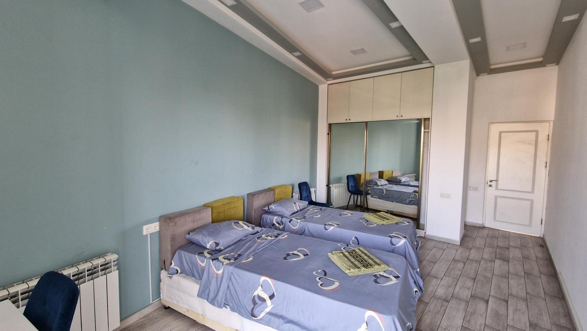Puzzle Space Hostel Jerevan Buitenkant foto
